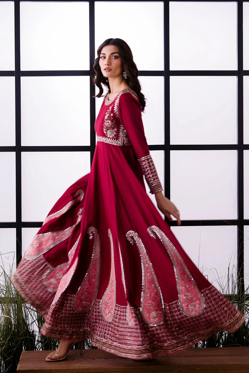 EMBROIDERED PISHWAS - Image 4