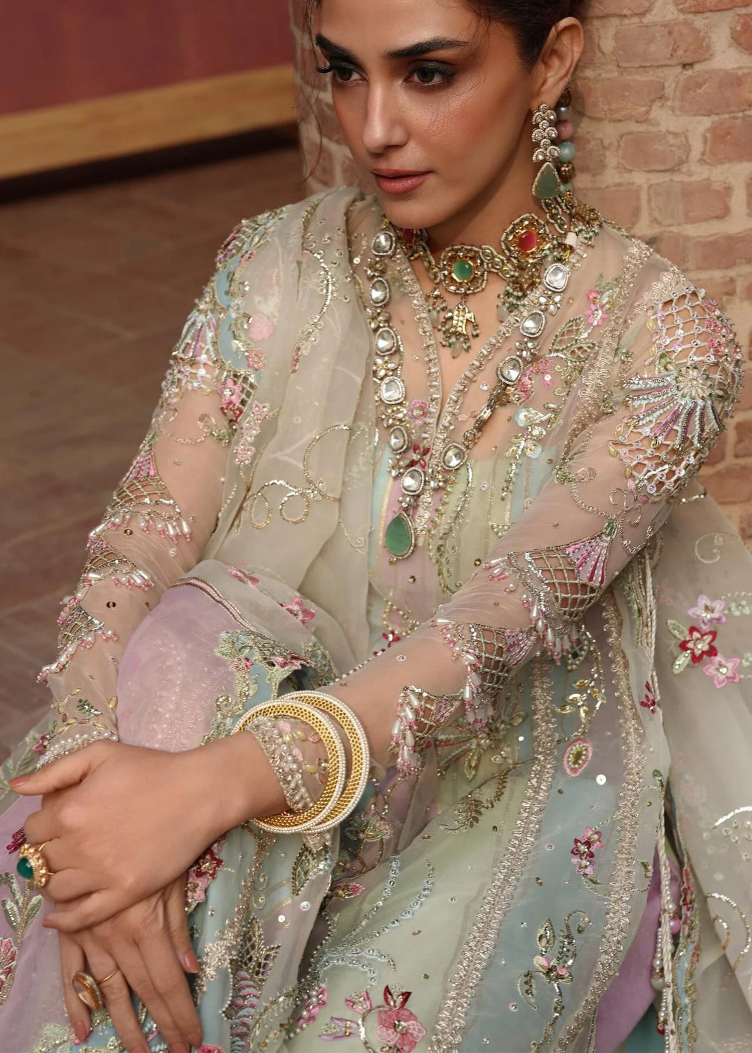 JHILMIL WEDDING UNSTITCHED - Image 3
